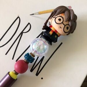 Harry Potter: Harry Potter with wand handmade beaded pen